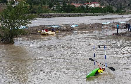 GİRESUN-ÇAMOLUK’TA TÜRKİYE KANO ŞAMPİYONASI YAPILIYOR