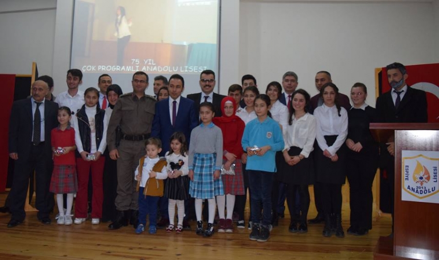 MEHMET AKİF ERSOY ANILDI.