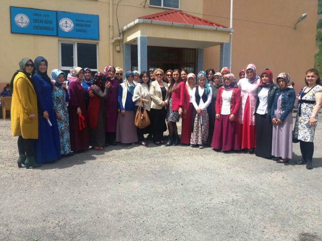 HALK EĞİTİMDEN YILSONU SERGİSİ