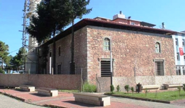 ESKİ CAMİ ONARIMI DEVAM EDİYOR