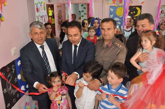 NENE HATUN ANA OKULU  SANAT ETKİNLİĞİ SERGİSİ AÇILDI.